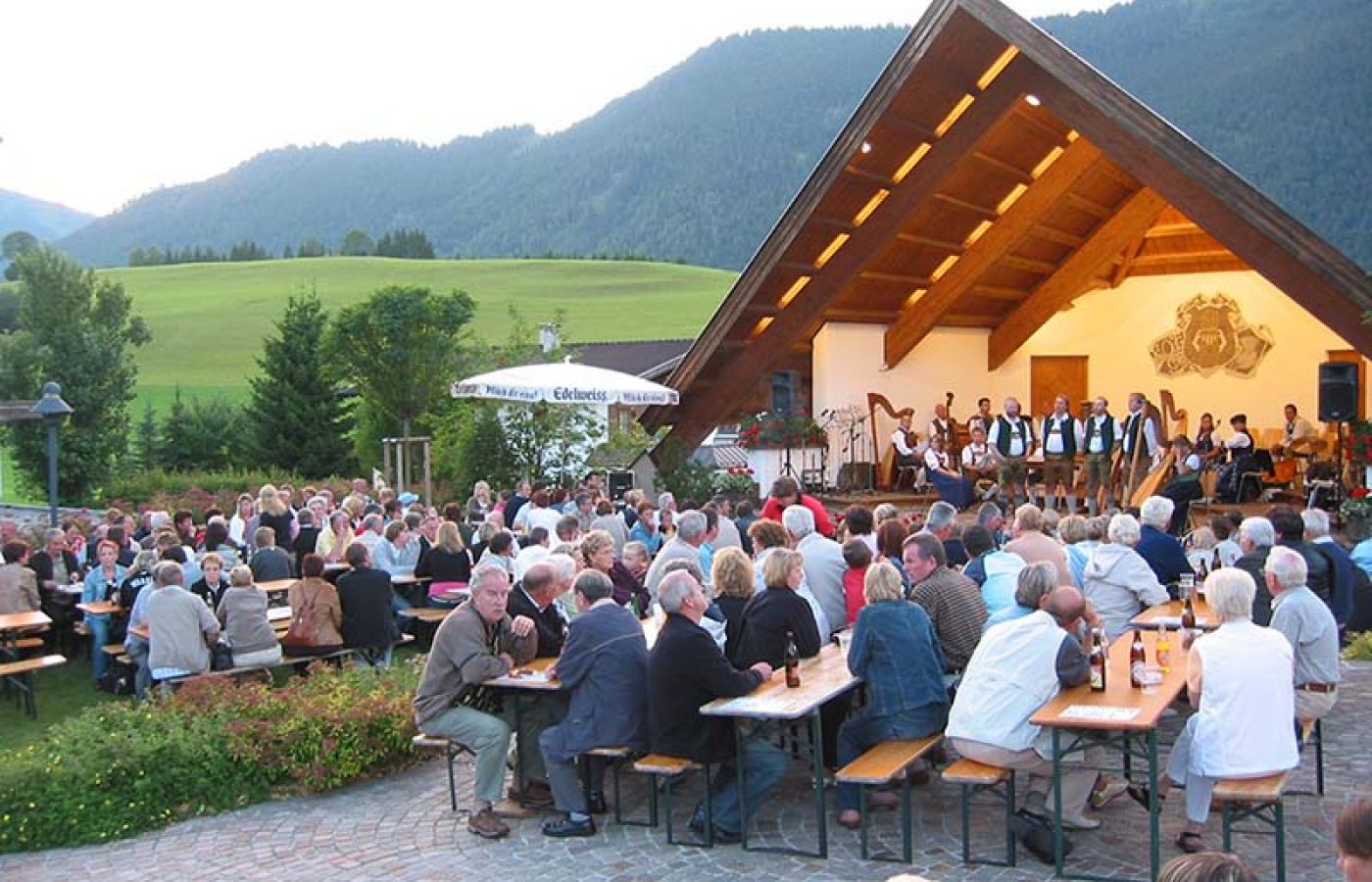 volksmusikabend.jpg